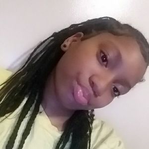 Meet your Posher, Andrianna